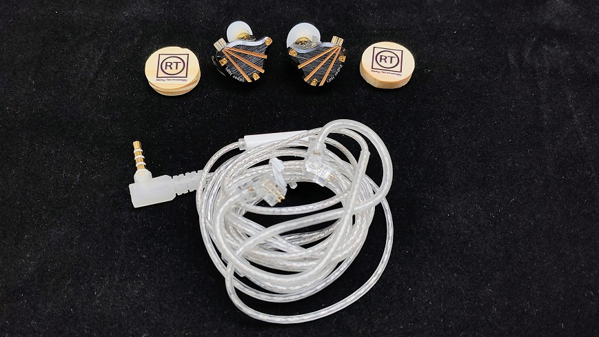 Headphone